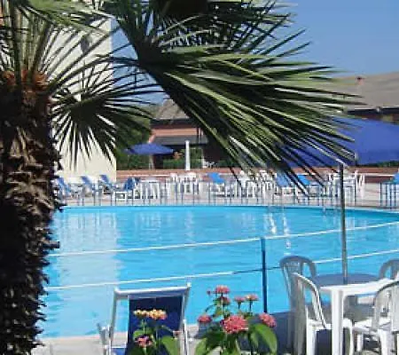 Salento شقة أليميني